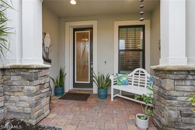 8961 Bahama Swallow WAY, Naples, FL 34120