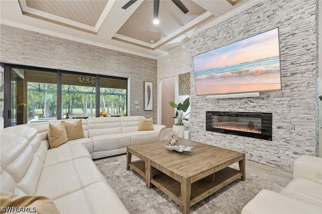 8961 Bahama Swallow WAY, Naples, FL 34120