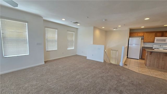 8920 James Carl Court, Las Vegas, NV 89149