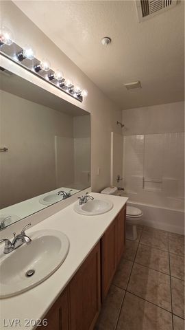 8920 James Carl Court, Las Vegas, NV 89149