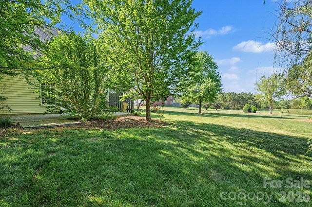 4018 Holly Villa Circle, Indian Trail, NC 28079
