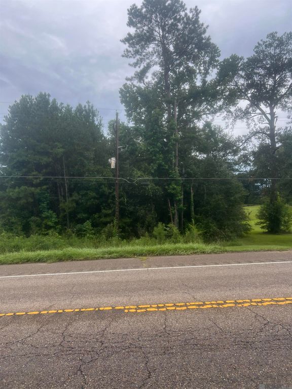 9183 La Hwy 67, Clinton, LA 70722