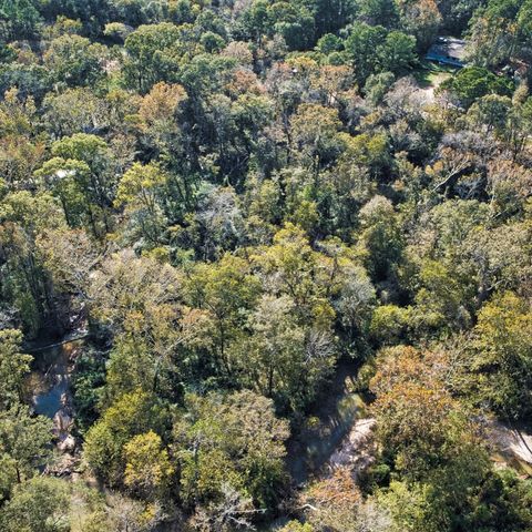 468A & 469B Royal Creek Road, Conroe, TX 77303