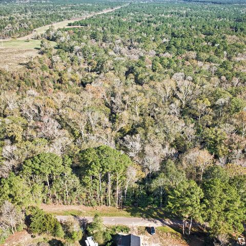 468A & 469B Royal Creek Road, Conroe, TX 77303