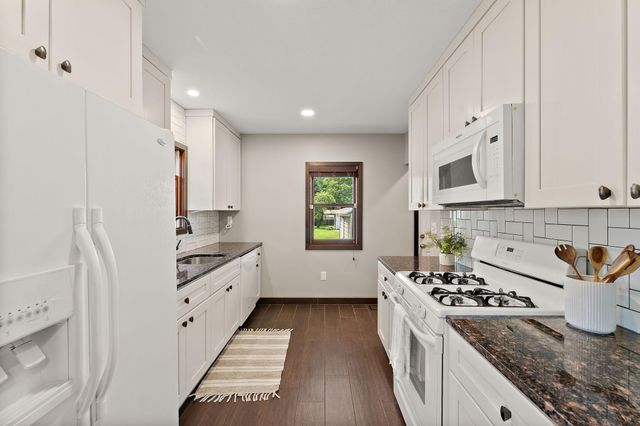 551 Pascal Street N, Saint Paul, MN 55104