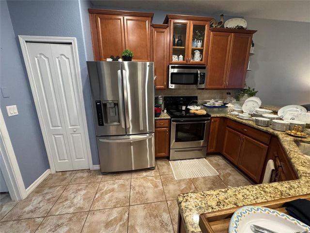 3641 SOLANA CIRCLE B, Clermont, FL 34711