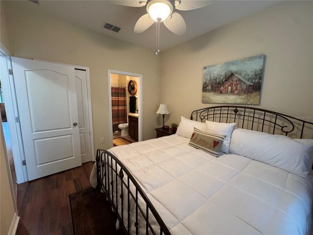 3641 SOLANA CIRCLE B, Clermont, FL 34711