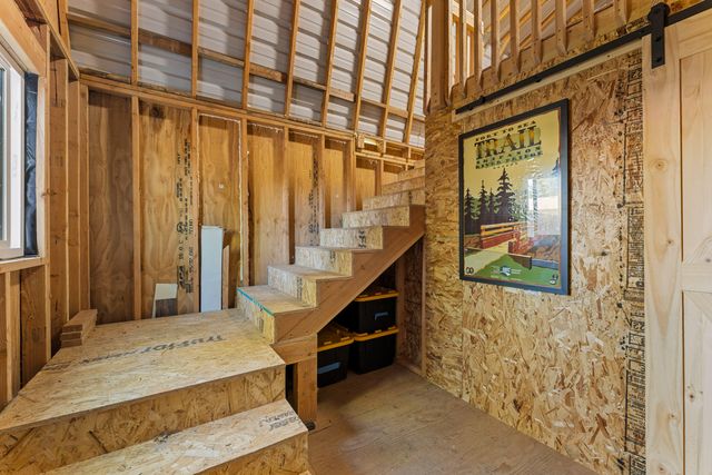 335 Summit Loop, Grants Pass, OR 97527
