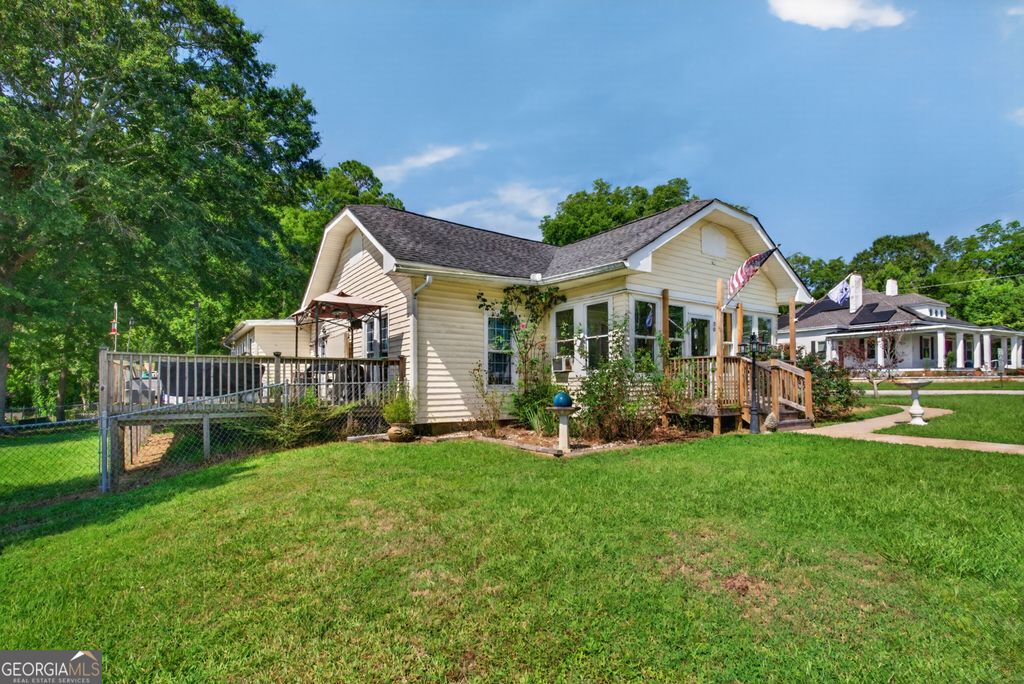 30 Tallapoosa Street, Temple, GA 30179