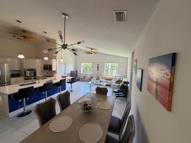 1770 Emilio Lane, Palm Springs, FL 33406