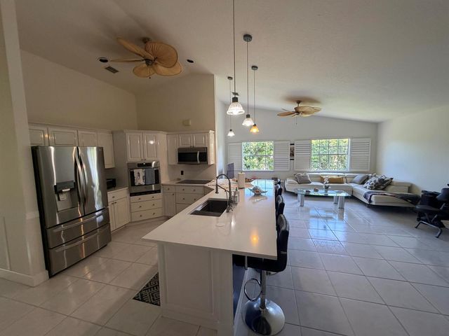 1770 Emilio Lane, Palm Springs, FL 33406