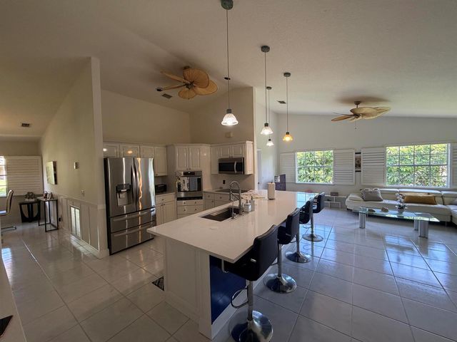 1770 Emilio Lane, Palm Springs, FL 33406