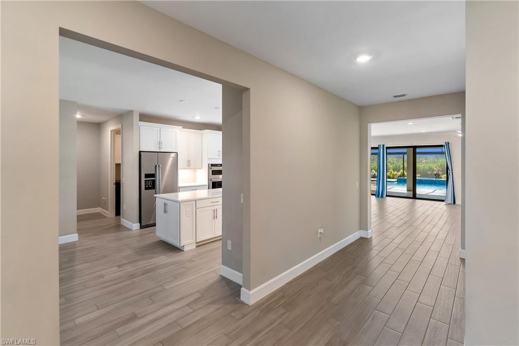 19001 Aqua Shore DR, FORT MYERS, FL 33913 — photo 3