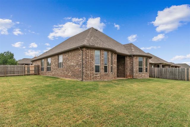 2101 NW 159th Terrace, Edmond, OK 73013