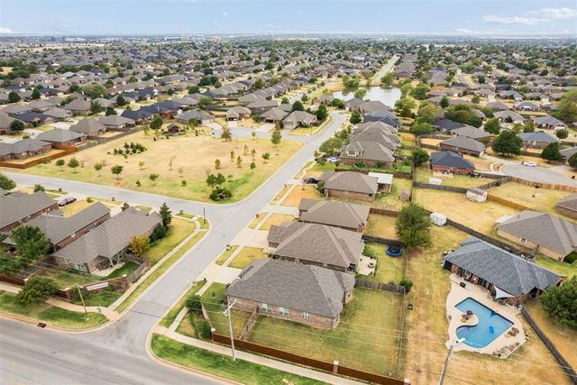 2101 NW 159th Terrace, Edmond, OK 73013