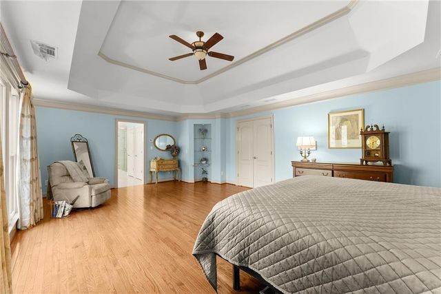 1930 Marina Way, Buford, GA 30518