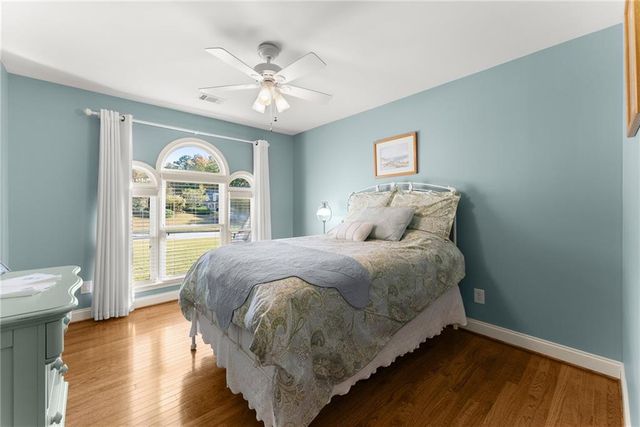 1930 Marina Way, Buford, GA 30518