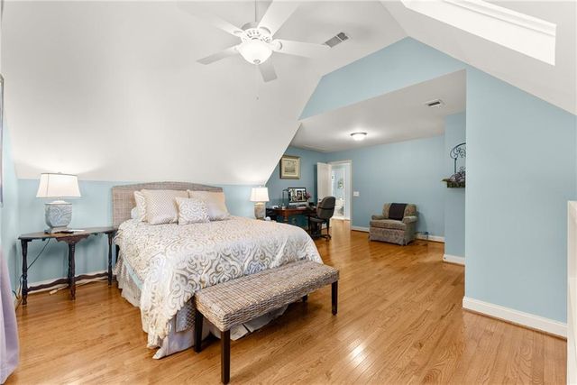 1930 Marina Way, Buford, GA 30518