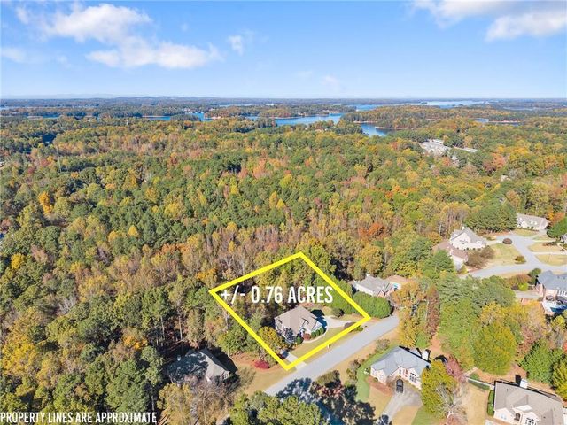 1930 Marina Way, Buford, GA 30518