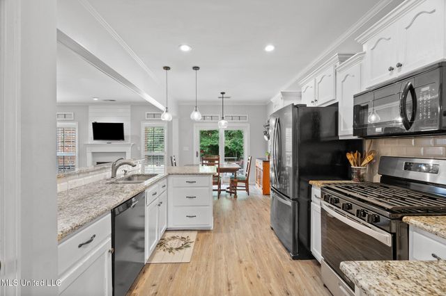 7199 Terrace Stone Drive, Olive Branch, MS 38654