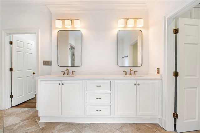 3685 Peachtree Road NE 10, Atlanta, GA 30319