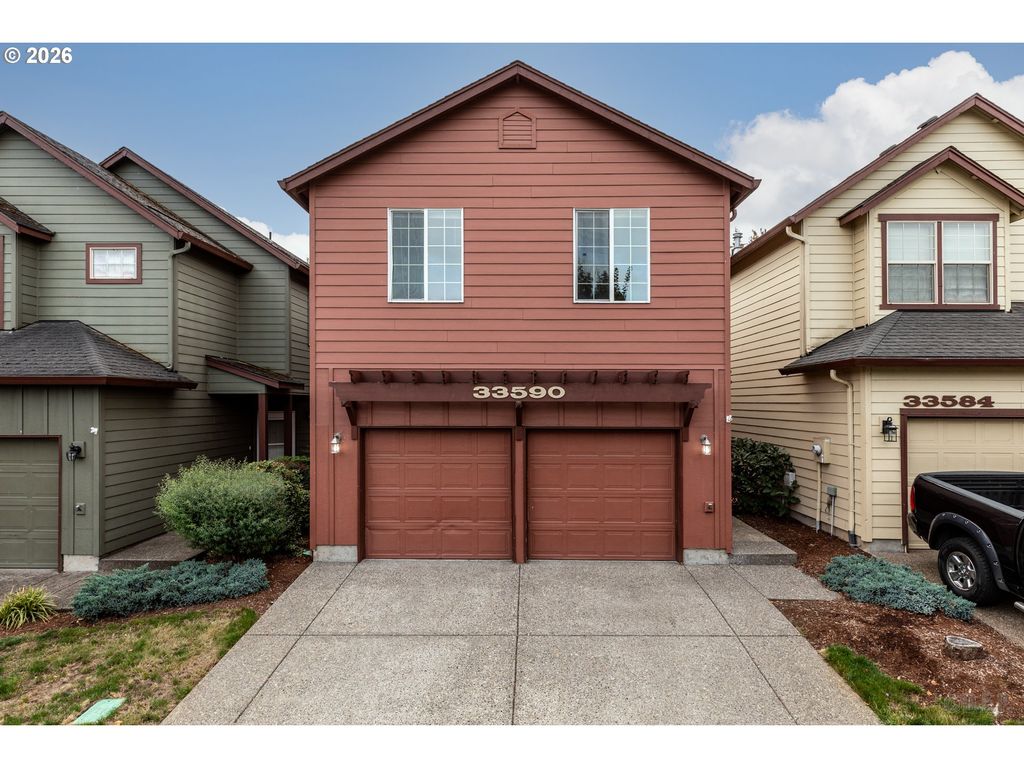 33590 Se DILL Pl, Scappoose, OR 97056