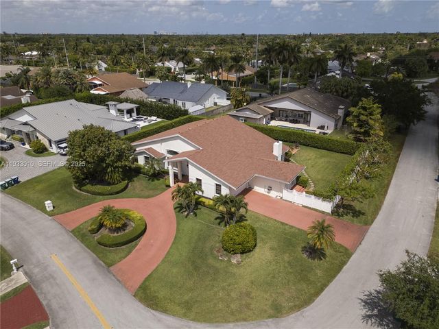 13945 SW 107th Ct, Miami, FL 33176