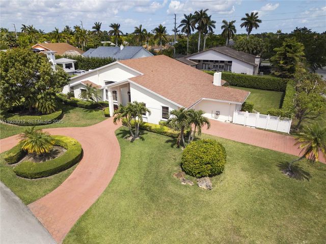 13945 SW 107th Ct, Miami, FL 33176