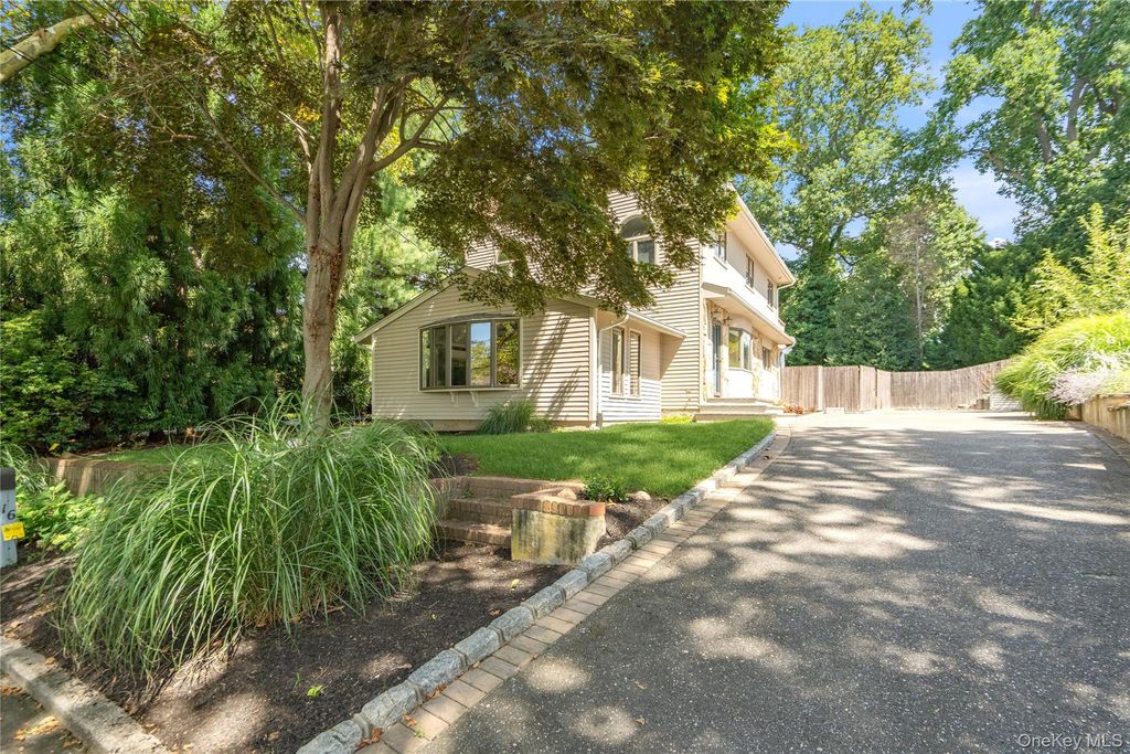 16 Westview Road, Northport, NY 11768 — photo 2