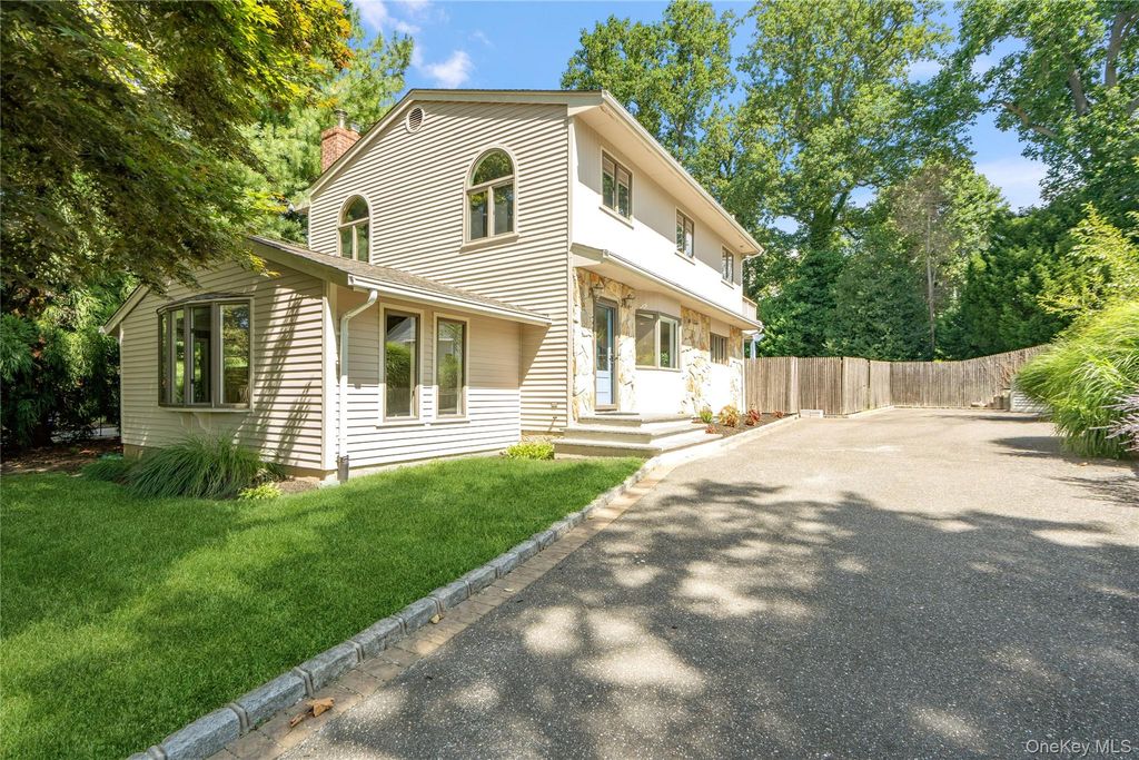 16 Westview Road, Northport, NY 11768 — photo 4