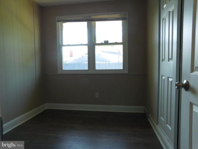 7730 PENBROOK PL, Landover, MD 20785