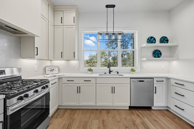 294 Rio Vista Dr, Madison, TN 37115