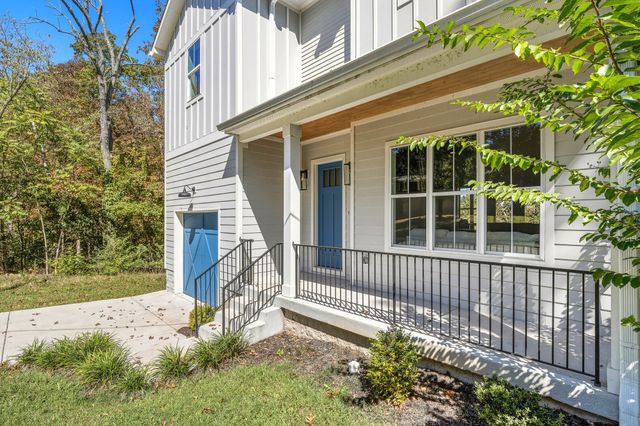 294 Rio Vista Dr, Madison, TN 37115