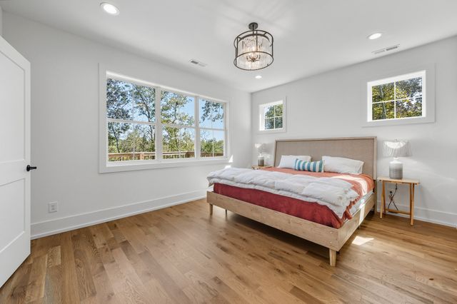 294 Rio Vista Dr, Madison, TN 37115