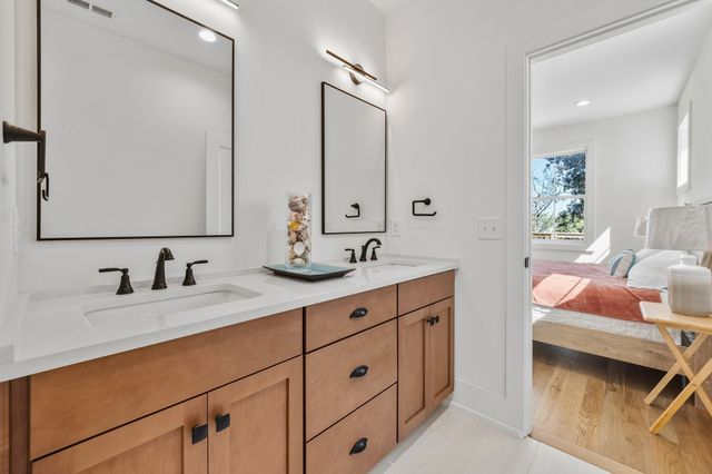 294 Rio Vista Dr, Madison, TN 37115