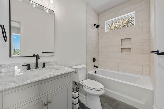 294 Rio Vista Dr, Madison, TN 37115