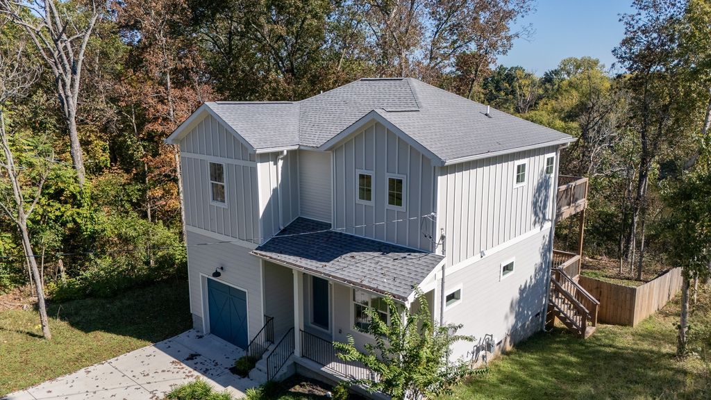 294 Rio Vista Dr, Madison, TN 37115