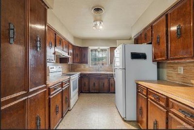 2813 Ivy Avenue W, Mcallen, TX 78501