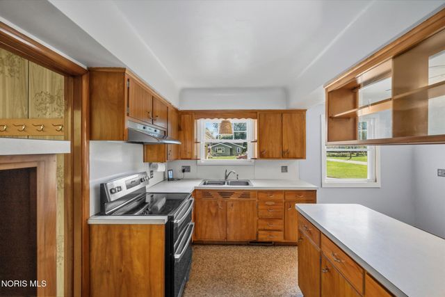 1924 Brancaster Road, Toledo, OH 43615
