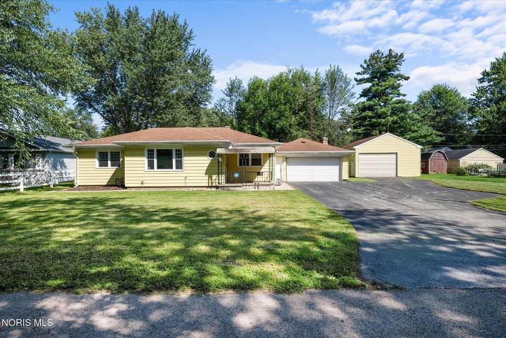 1924 Brancaster Road, Toledo, OH 43615