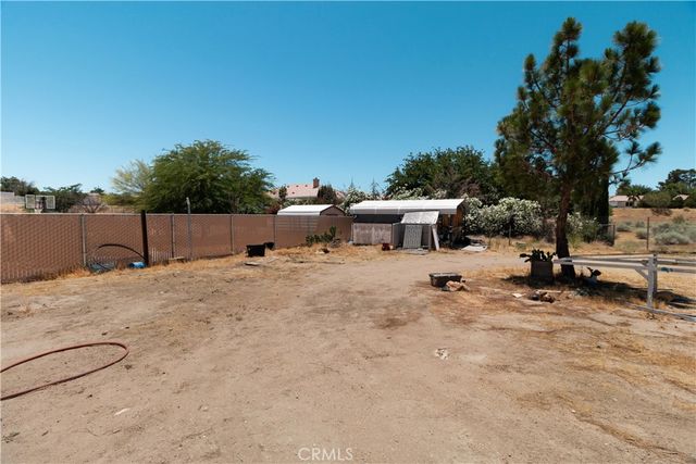 16255 Teton, Victorville, CA 92395
