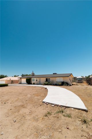 16255 Teton, Victorville, CA 92395