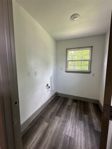 3613 Castleman Street, Fort Worth, TX 76119