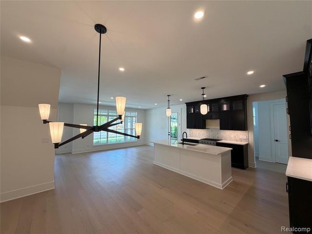 401 S Center Street 32, Northville, MI 48167