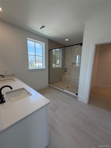401 S Center Street 32, Northville, MI 48167