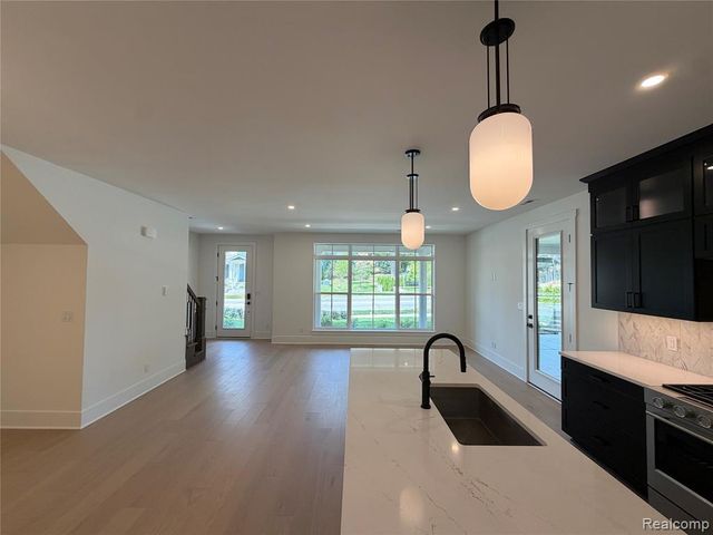 401 S Center Street 32, Northville, MI 48167