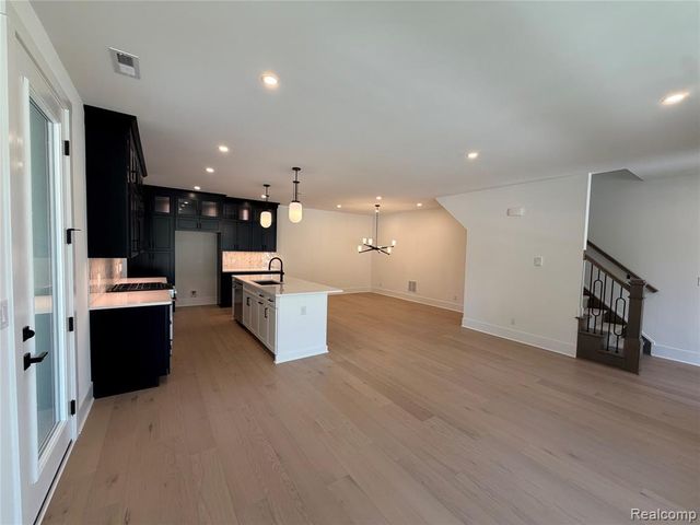 401 S Center Street 32, Northville, MI 48167
