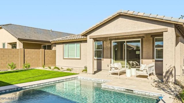 16730 W BUCKSKIN Trail, Surprise, AZ 85387