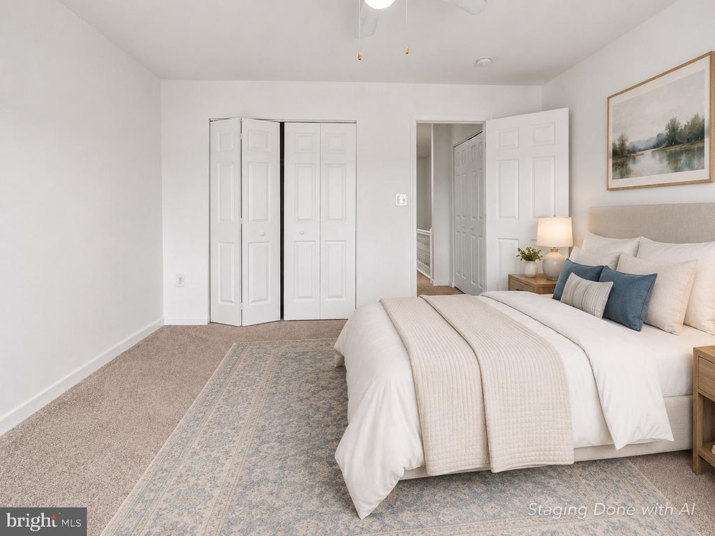 Image 17 of property listing at 3915 FALLS RD, Baltimore, MD 21211