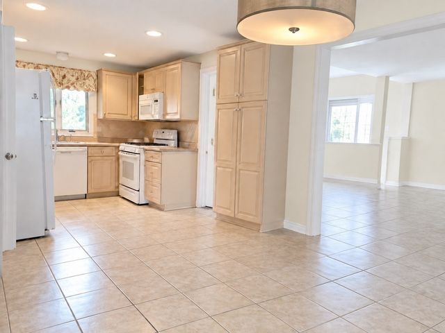 83 Ann Vinal, Scituate, MA 02066